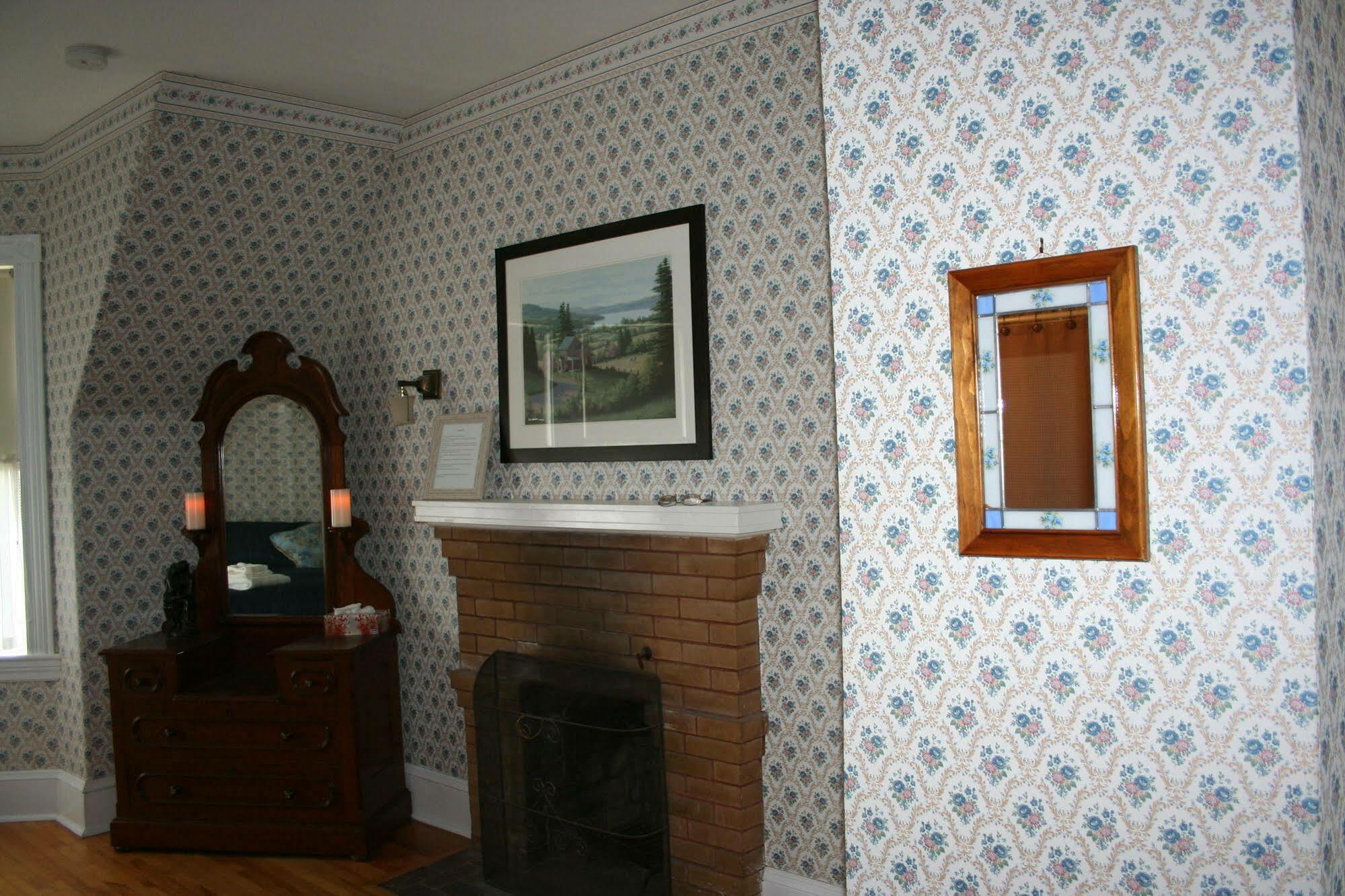 Sackville Bed And Breakfast 外观 照片