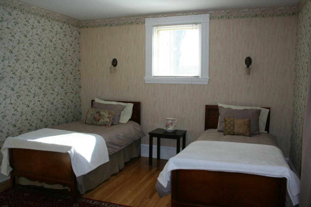 Sackville Bed And Breakfast 外观 照片